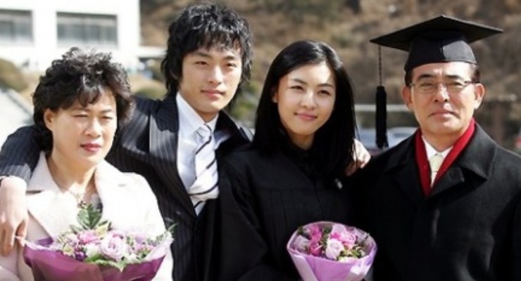 Ha Ji Won dan Jeon Tae Soo