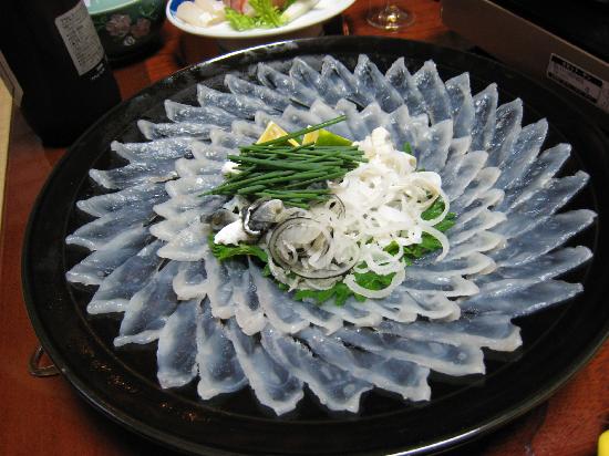 tessa て っさ fugu sashimi raw fugu sashimi 刺身 is a